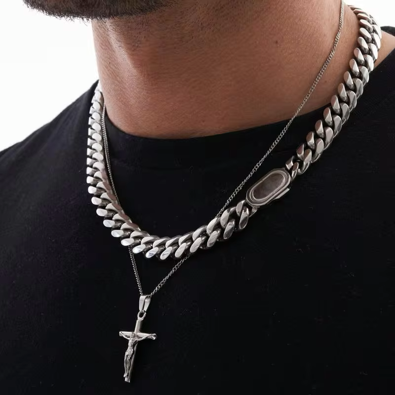 JESUS CHAIN